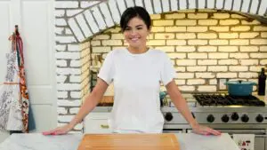 Selena + Chef episode 3 recap - "Selene + Candice Kumai"