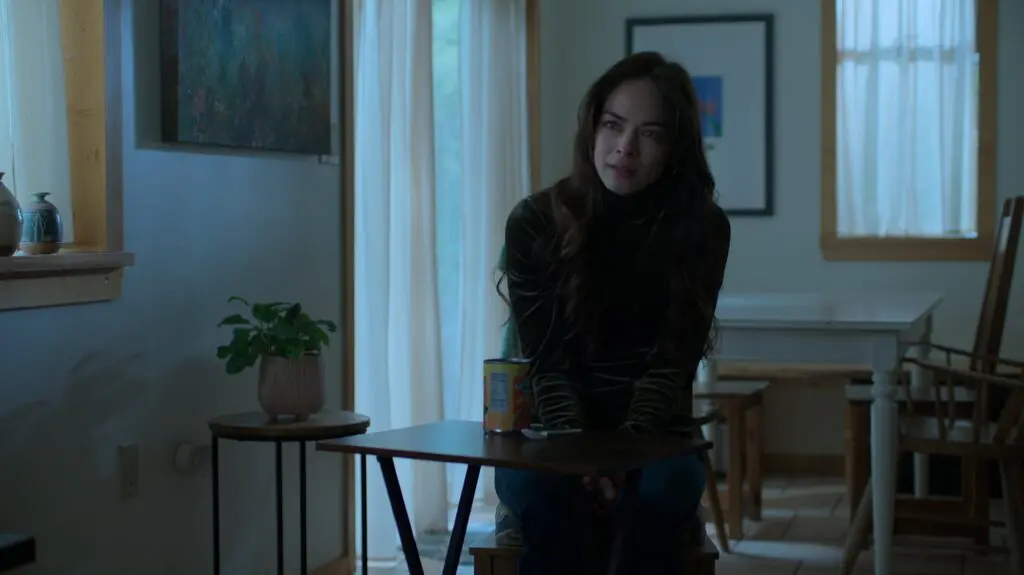 Kristin Kreuk in Murder in a Small Town