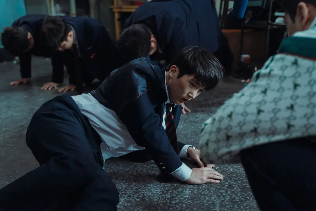 Choi Min-yeong as Seo Juntae in Weak Hero Class 2