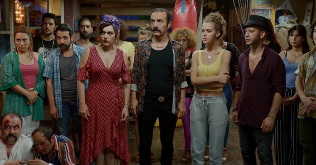 Netflix Turkish Film Money Trap - Organize Isler: Sazan Sarmali
