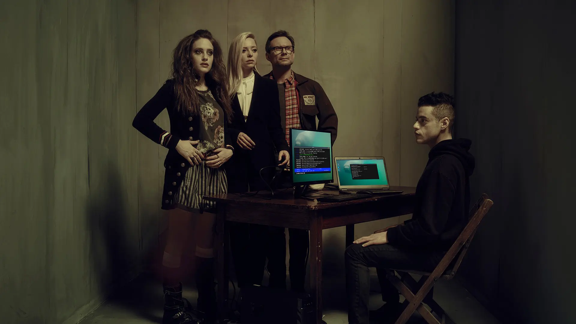 Mr. Robot' Season 4 Premiere Down After Two-Year Absence – Deadline