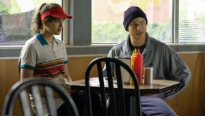 Isi & Ossi (Netflix) review - a moderately entertaining 'will they? won't they?'