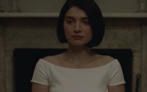 Netflix Limited Series Behind Her Eyes episode 3 - The First Door