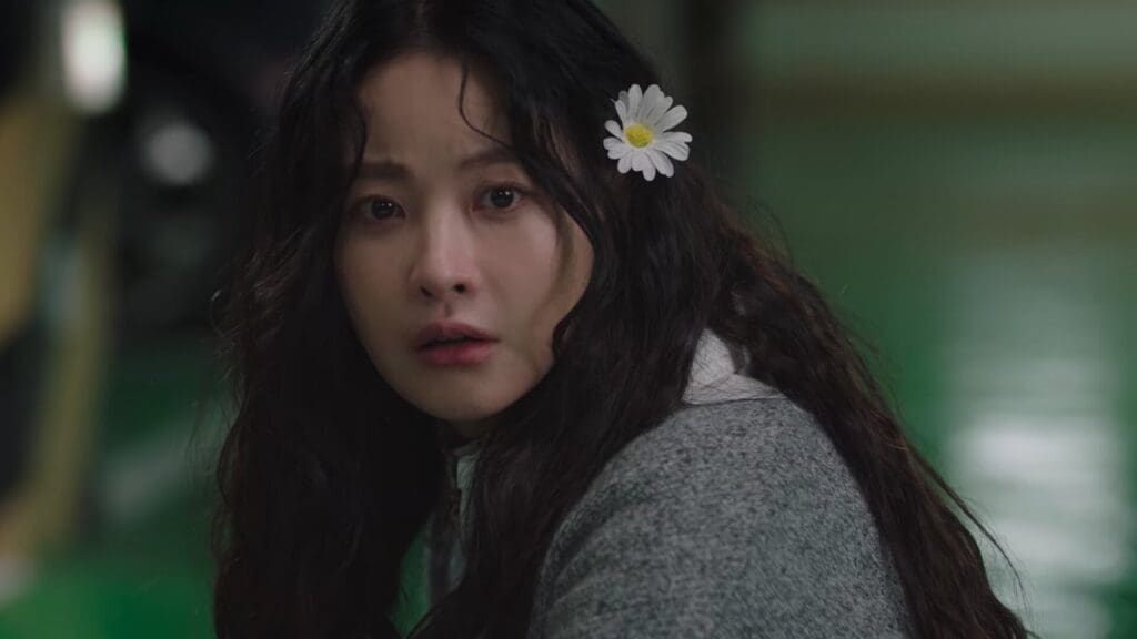 Crash Landing on You: Episode 1 » Dramabeans Korean drama recaps