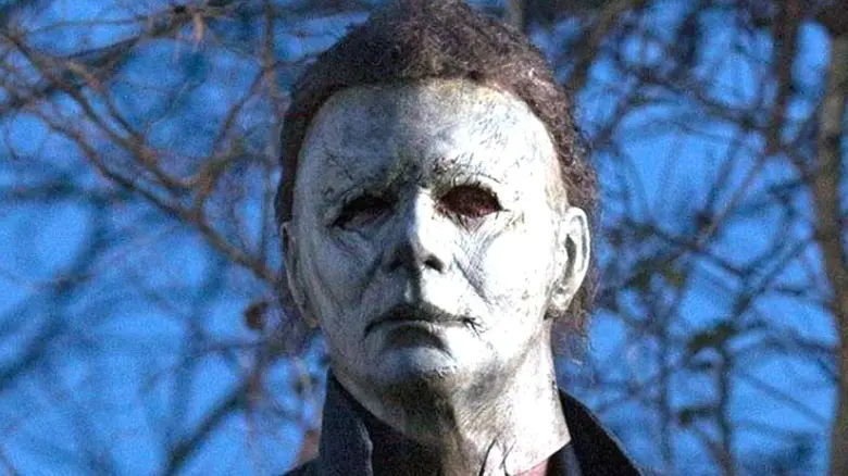 why-does-michael-myers-wear-a-mask