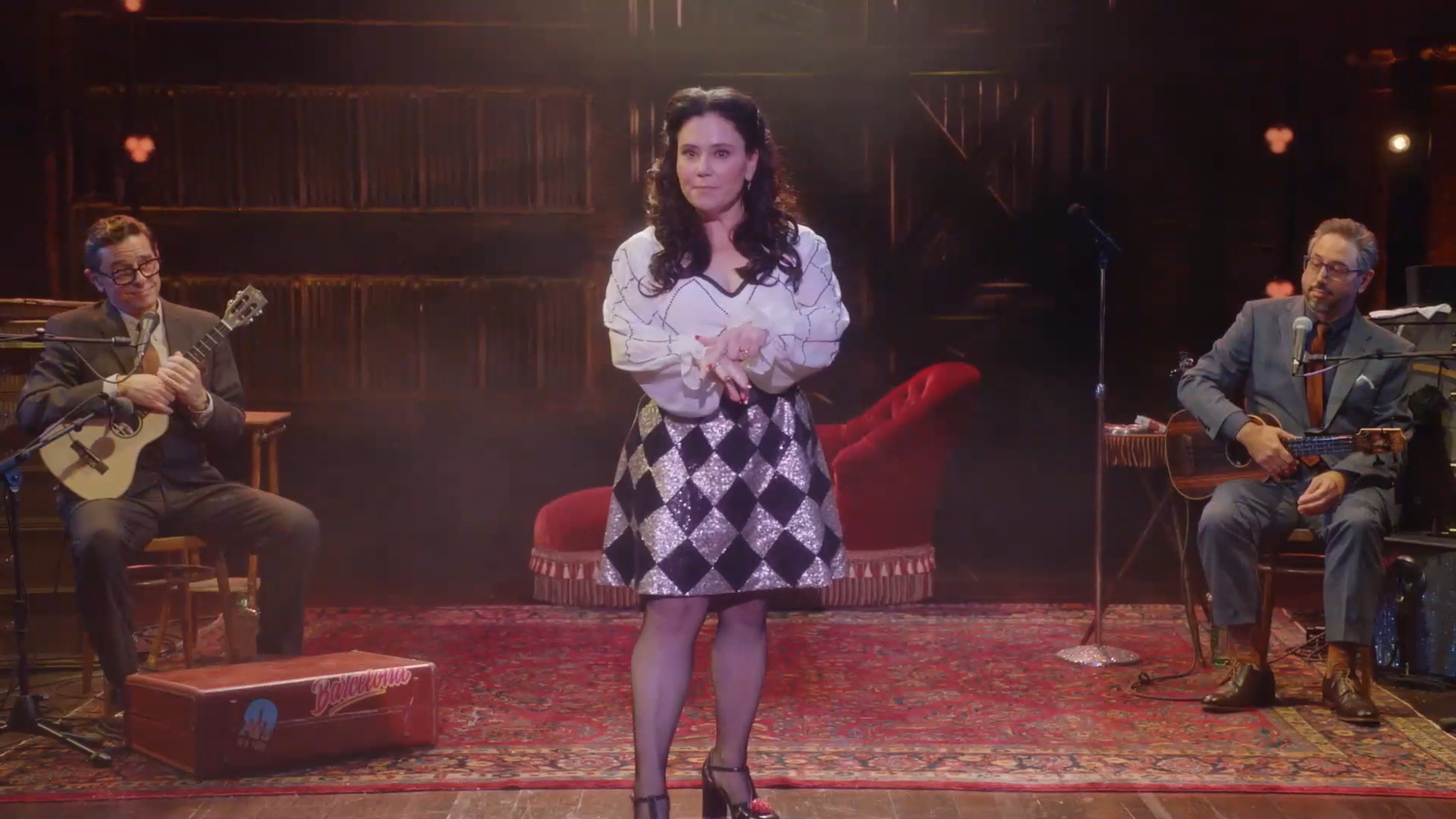 Alex Borstein Corsets And Clown Suits Review An Absolute Brilliant Special