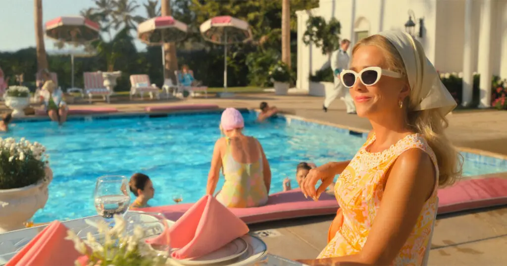 Palm Royale Review - Kristen Wiig Delivers A Career-Best Performance For Apple TV+