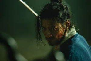 Gang Dong-won as Cheon-yeong in Uprising