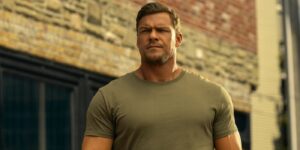 Alan Ritchson in Reacher Season 3