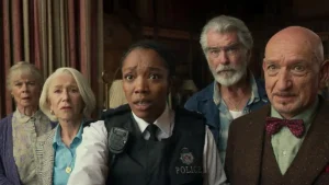 Celia Imrie, Helen Mirren, Naomi Ackie, Pierce Brosnan, and Ben Kingsley in The Thursday Murder Club