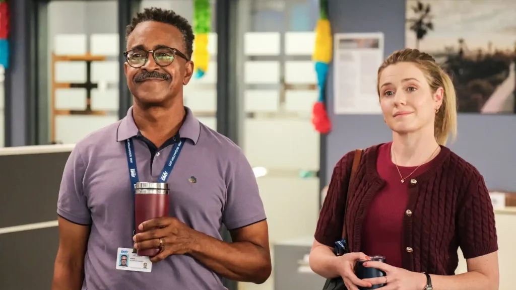 Tim Meadows and Harriet Dyer in DMV