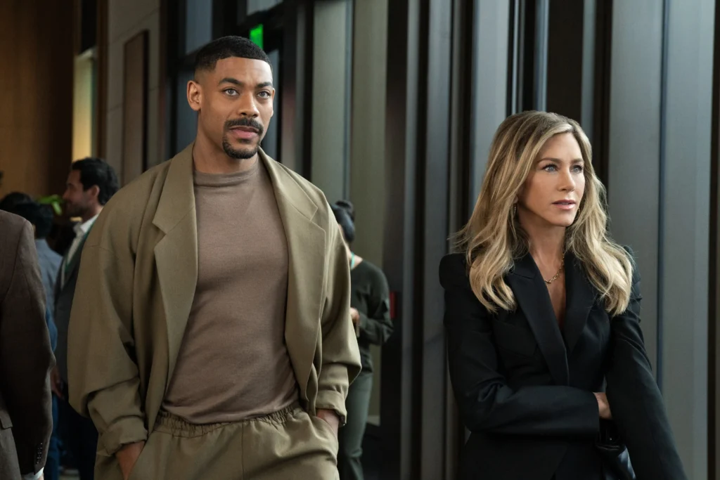 Aaron Pierre and Jennifer Aniston in The Morning Show Season 4