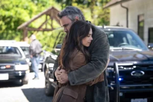 Kristin Kreuk and Rossif Sutherland in Murder in a Small Town Season 2