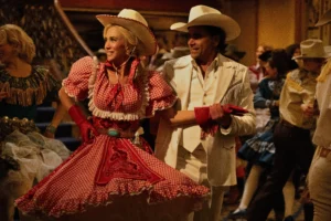 Kristen Wiig and John Stamos in Palm Royale Season 2