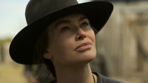 Lena Headey in The Abandons