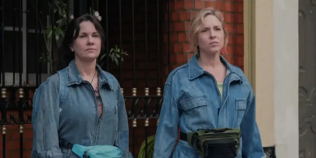 Nancy Dupláa and Carla Peterson in Time Flies