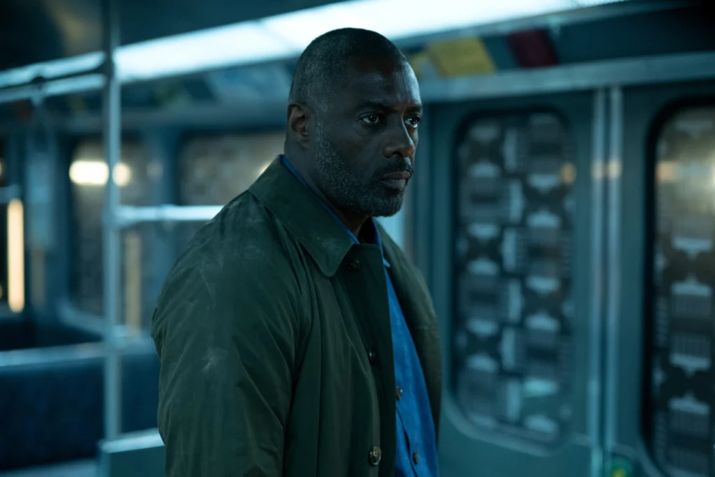 Idris Elba in Hijack Season 2