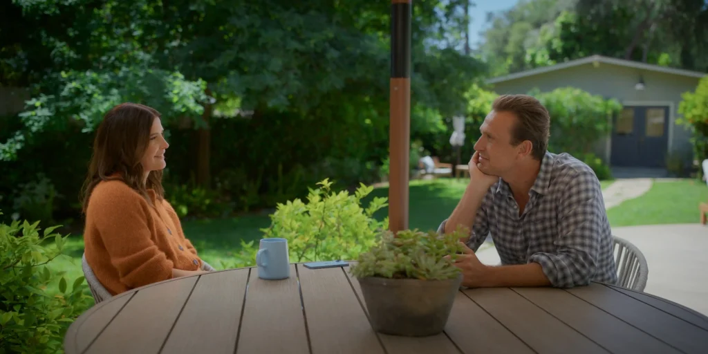 Cobie Smulders and Jason Segel in Shrinking Season 3