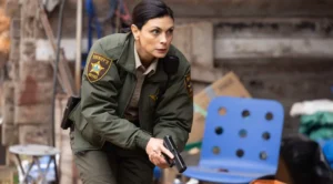 Morena Baccarin in Sheriff Country