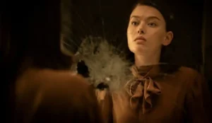 Jess Alexander in The Beauty