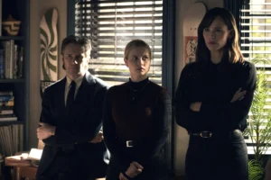 Josh Hamilton, Angourie Rice and Jennifer Garner in The Last Thing He Told Me Season 2