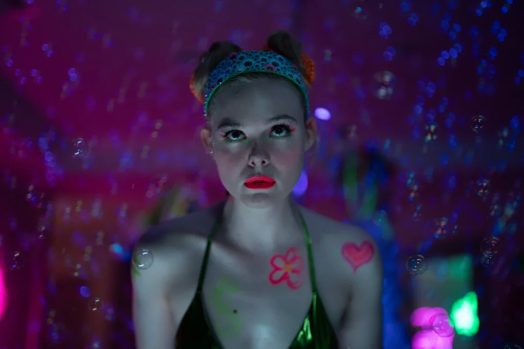 Elle Fanning in Margo's Got Money Troubles