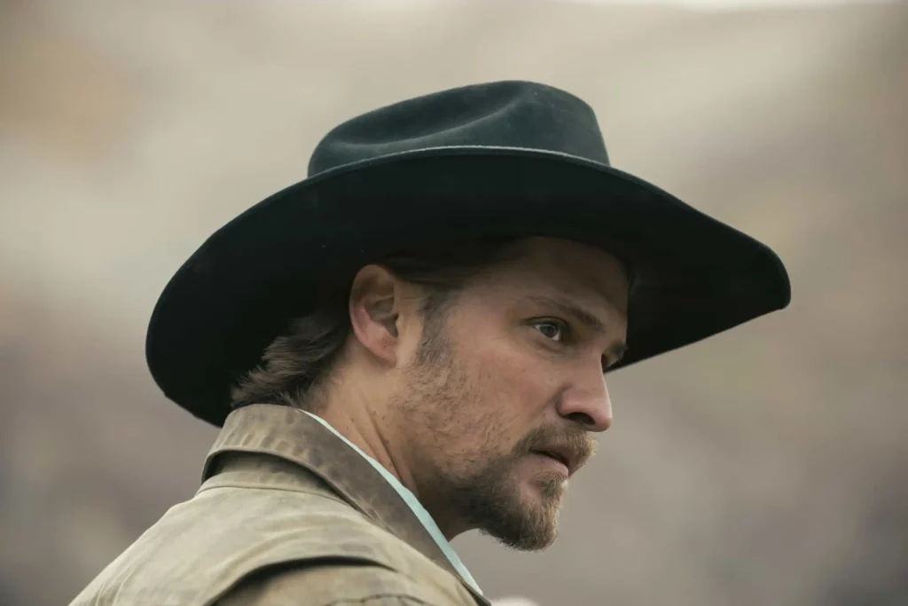 Luke Grimes in Marshals
