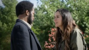 Harold Perrineau and Catalina Sandino Moreno in From Season 4