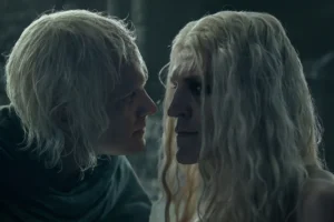 Tom Glynn Carney and Ewan Mitchell in House of the Dragon Season 3
